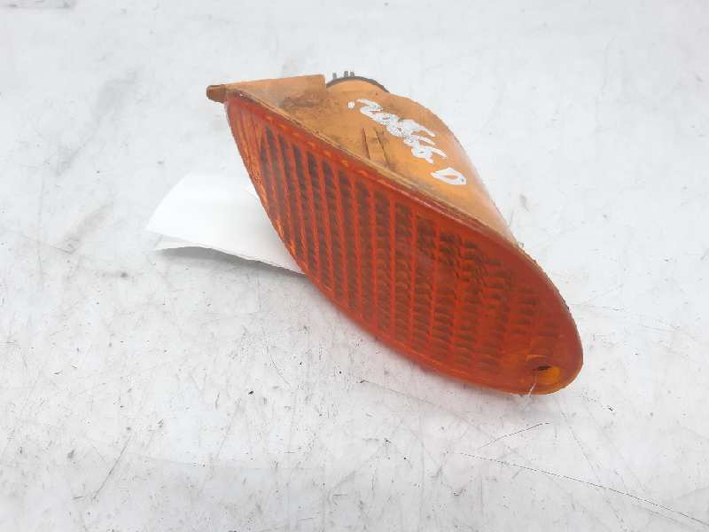 FORD Focus 1 generation (1998-2010) Front Right Fender Turn Signal XS4X13368A 24128166