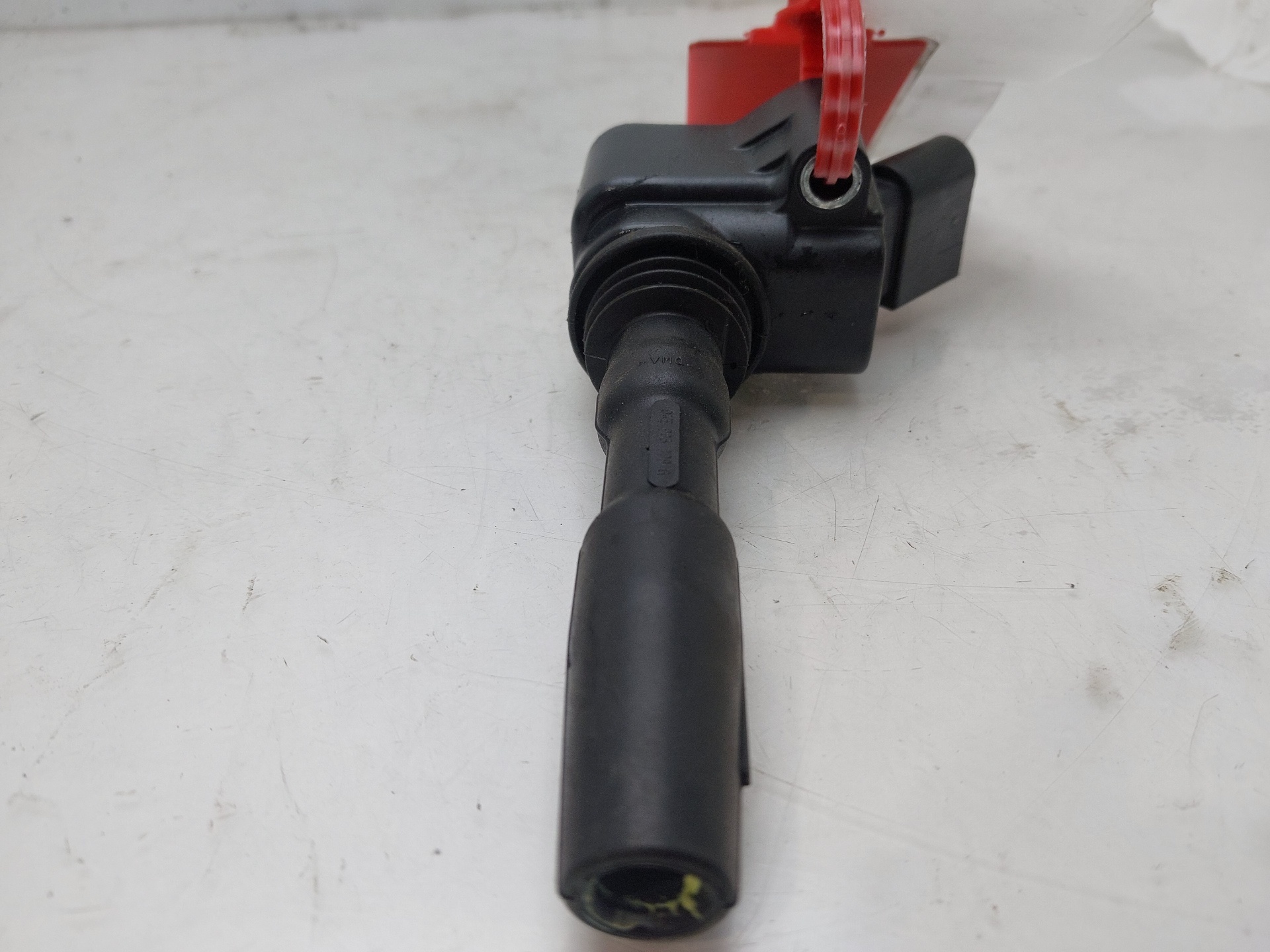 SEAT Alhambra 2 generation (2010-2021) High Voltage Ignition Coil 04E905110M 21554776