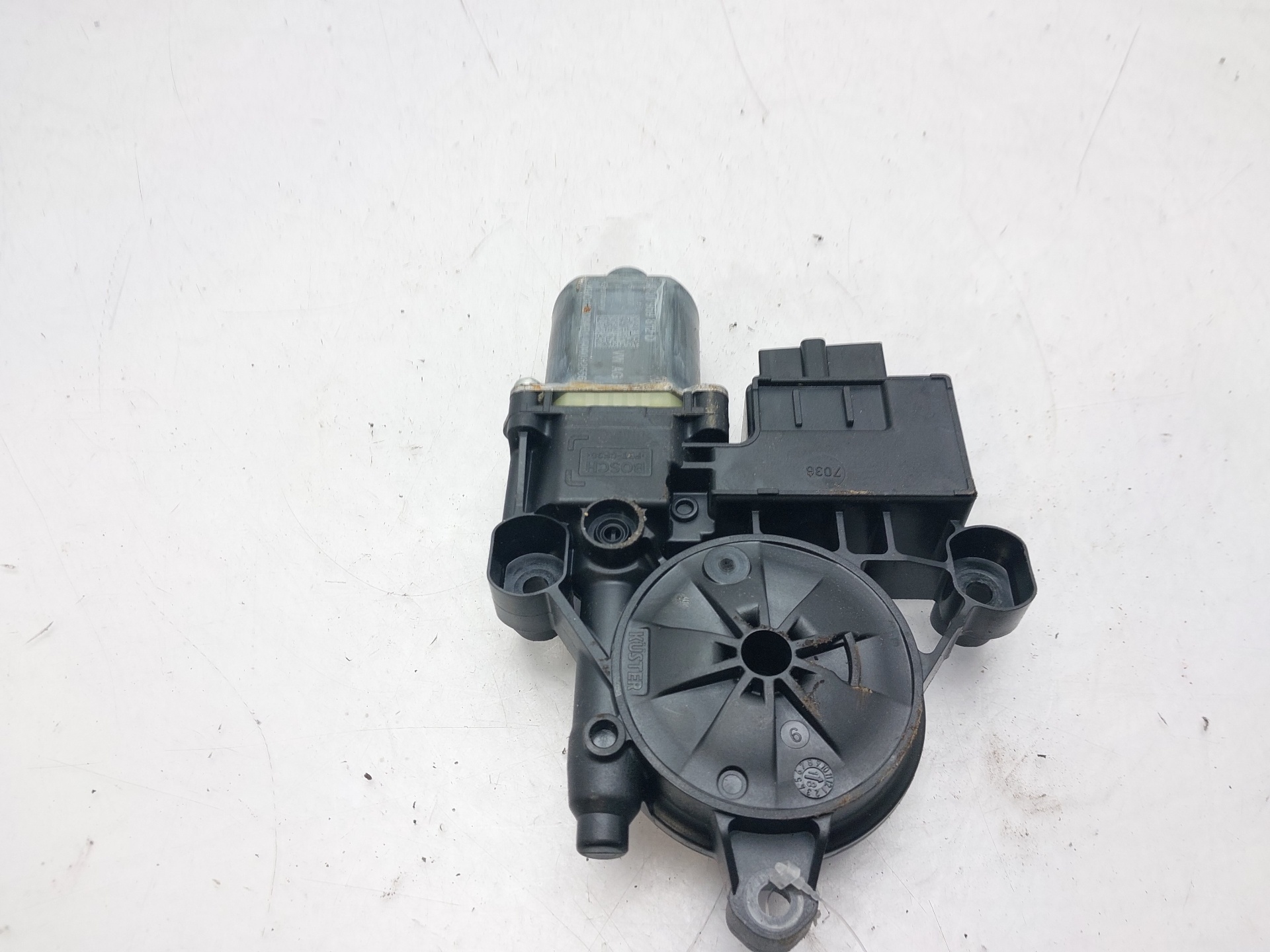 VOLKSWAGEN Golf 7 generation (2012-2024) Rear Right Door Window Control Motor 5Q0959812D 22473272