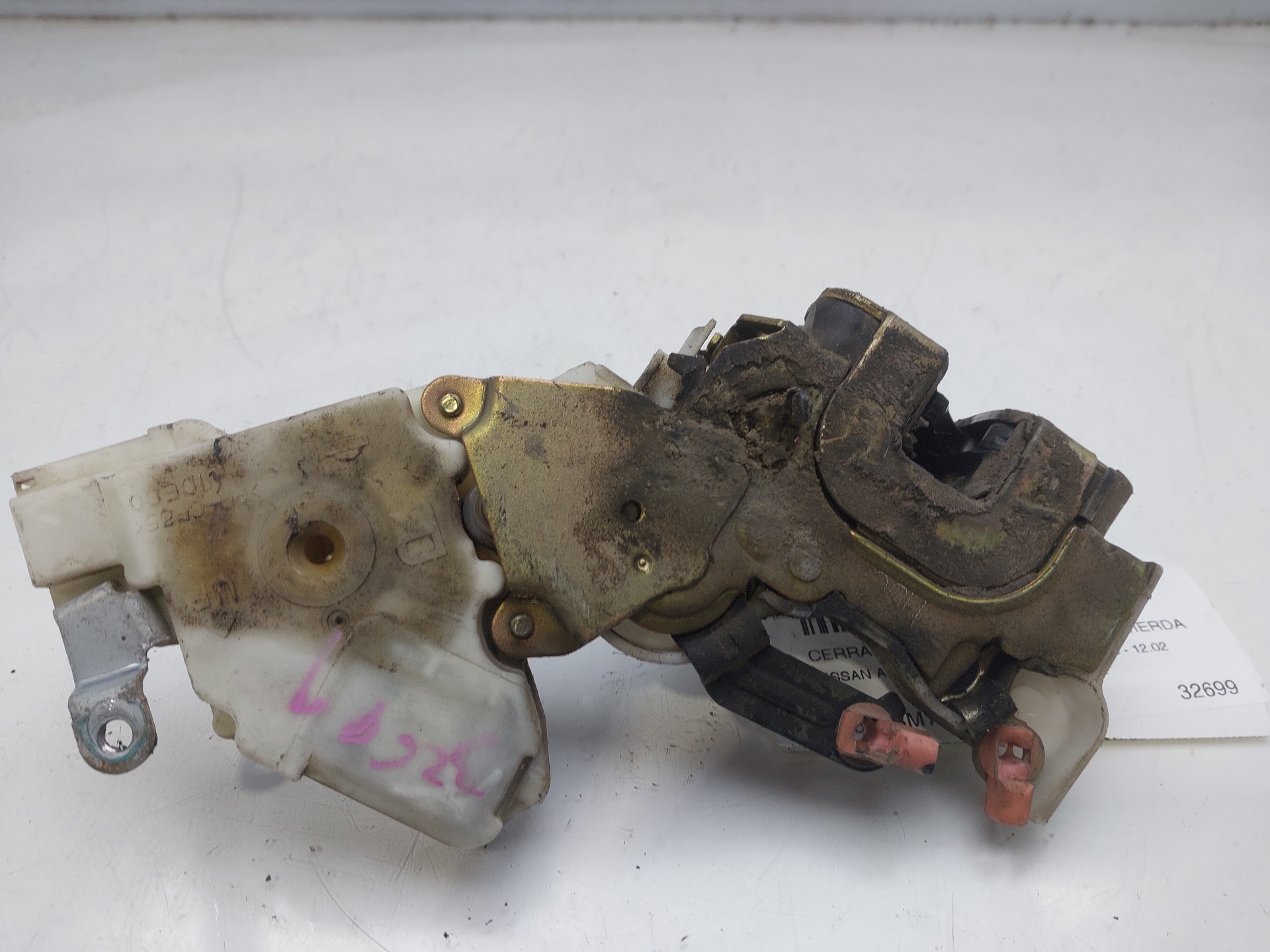 VAUXHALL Almera N16 (2000-2006) Rear Left Door Lock 82553BM760 21717196