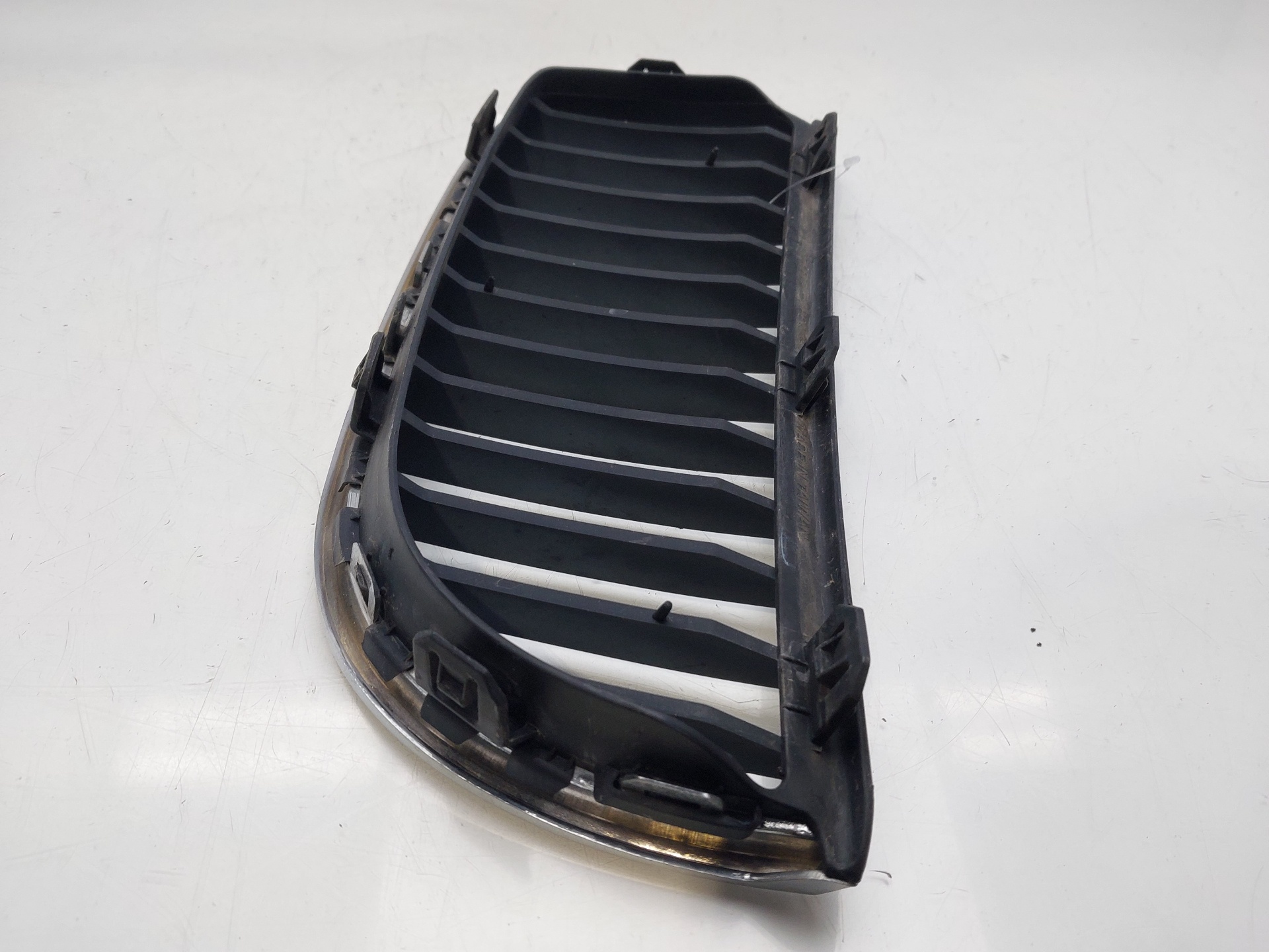 BMW 3 Series E90/E91/E92/E93 (2004-2013) Radiator Grille 51137120008 21271613