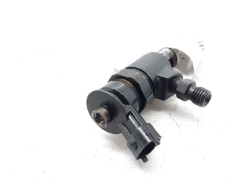 PEUGEOT 206 1 generation (1998-2009) Injector de combustibil 0445110135 20190230