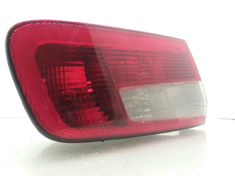 RENAULT Rear Left Taillight 8200002475 24123294