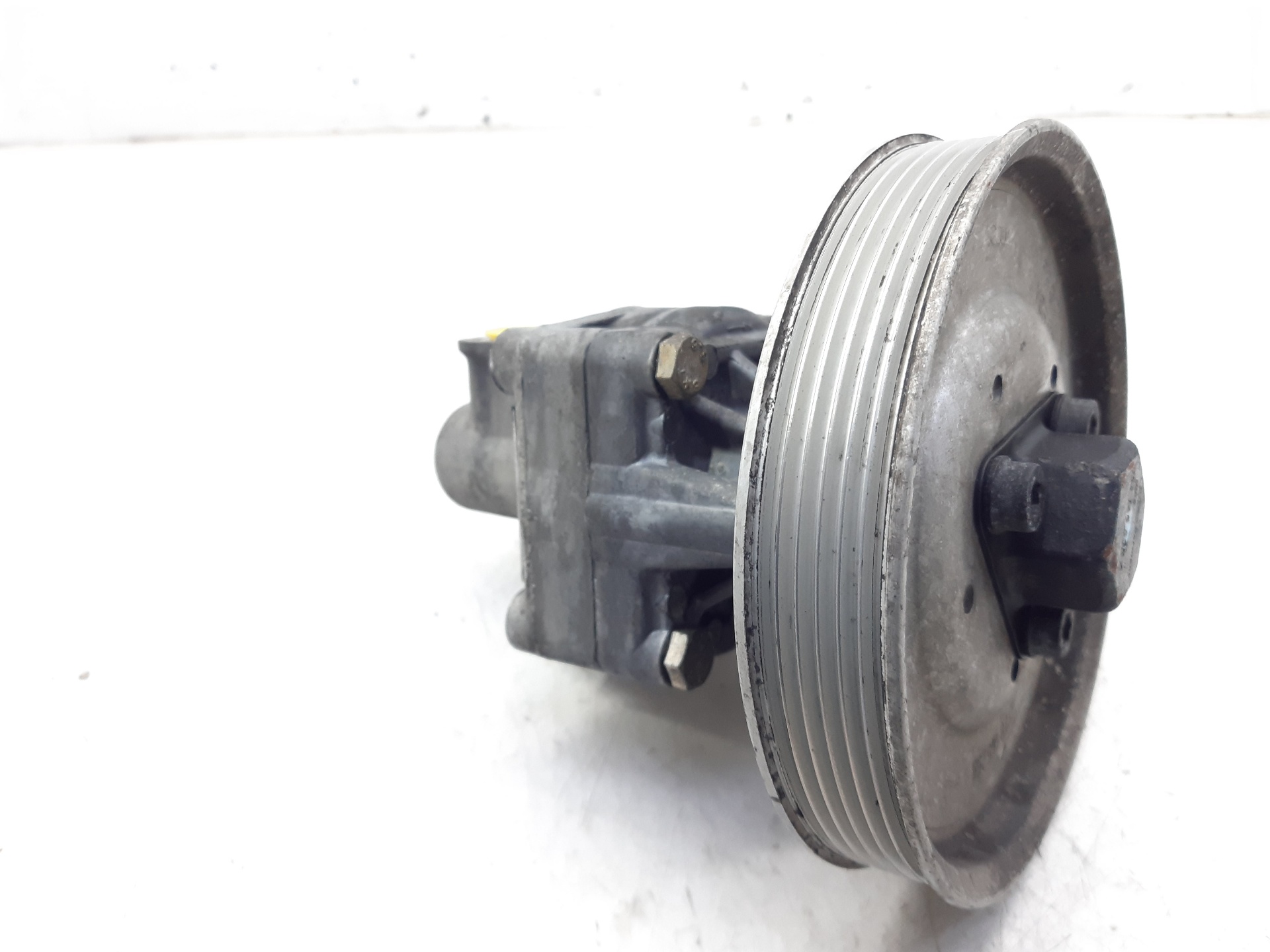 AUDI A6 C4/4A (1994-1997) Power Steering Pump 048145155F 24932518