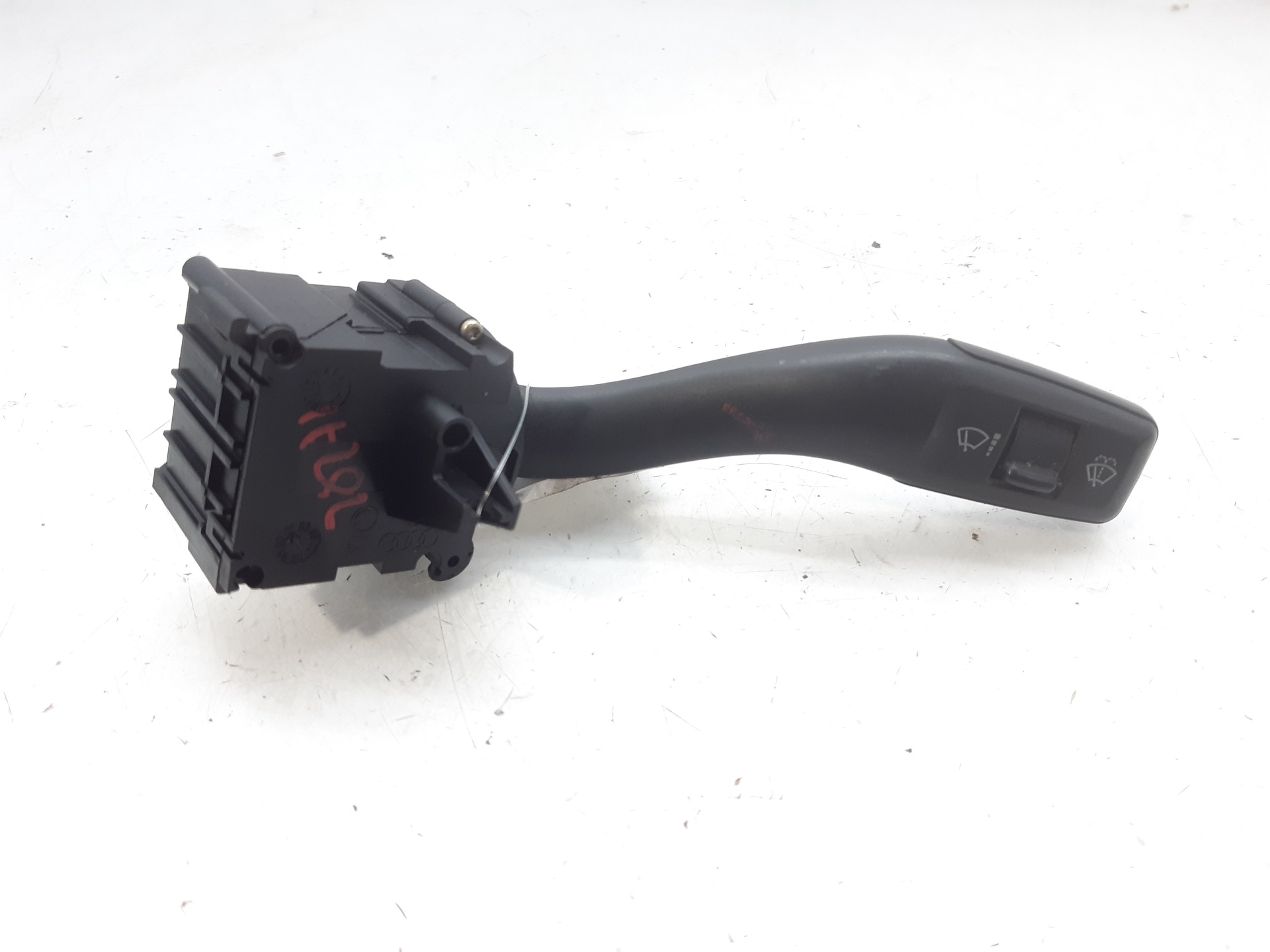 AUDI A4 B6/8E (2000-2005) Indicator Wiper Stalk Switch 8E0953503 22437343