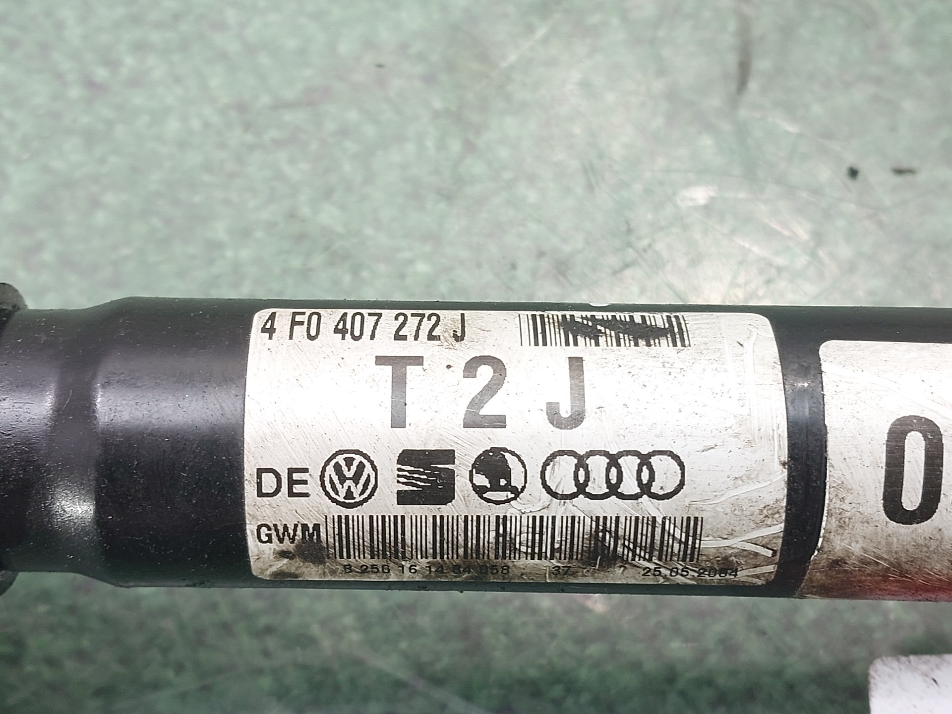 AUDI A6 C6/4F (2004-2011) Μπροστινός αριστερός άξονας μετάδοσης κίνησης 4F0407272J 22325769