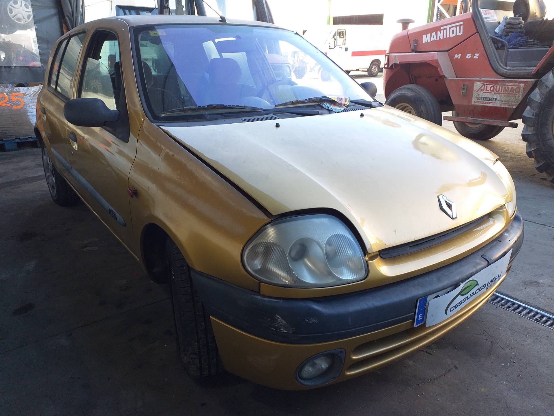 RENAULT Clio 3 generation (2005-2012) Преден десен фар за мъгла 7700838256 24128421