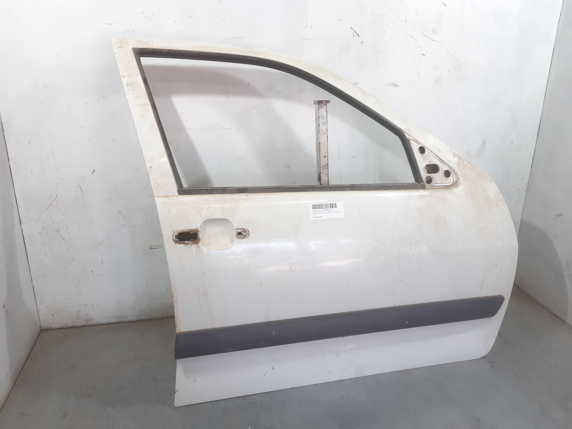 SEAT Inca 1 generation (1995-2000) Front Right Door 6K4831052C 18695330