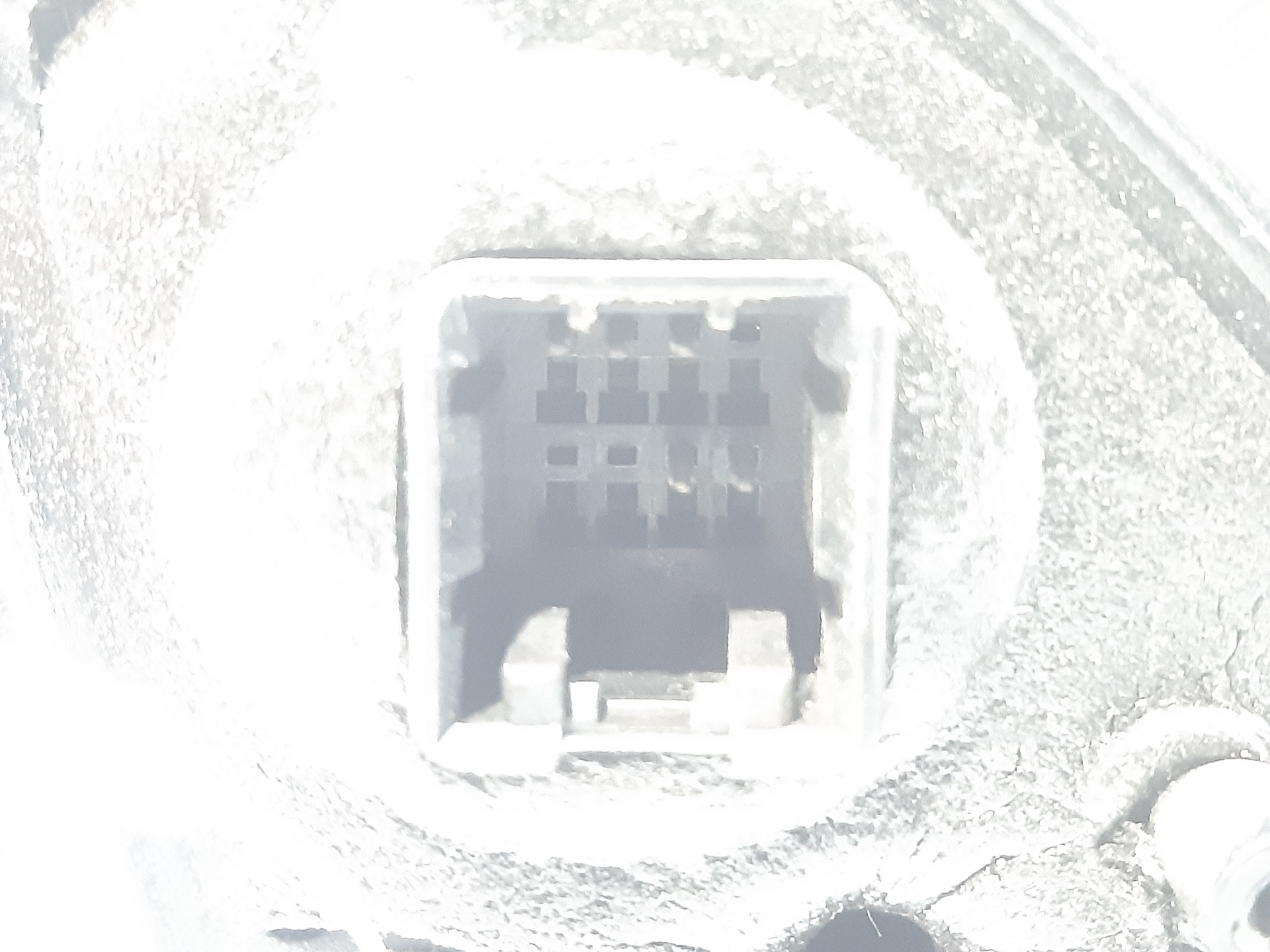 HYUNDAI Elantra XD (2000-2010) Vasemman puolen siipipeili 876102D300 22454103