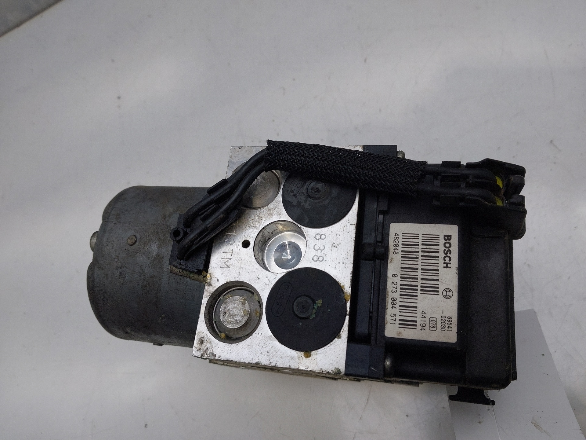 TOYOTA Corolla E120 (2000-2008) ABS Pump 8954102030 22300981