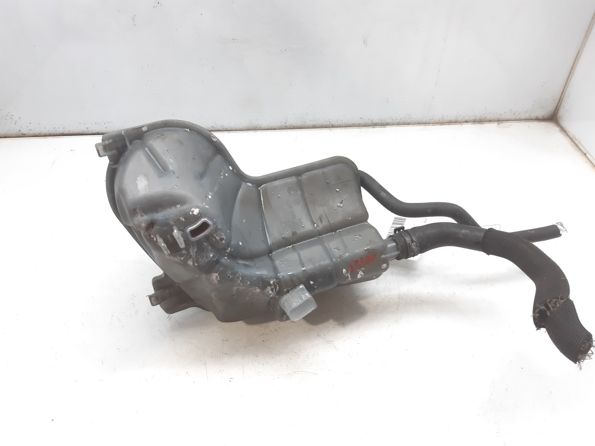 AUDI A4 B6/8E (2000-2005) Ekspansionsbeholder 8E0121403 18797626