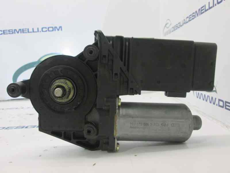 VOLKSWAGEN Passat B5 (1996-2005) Front Right Door Window Control Motor 0130821694 18348369