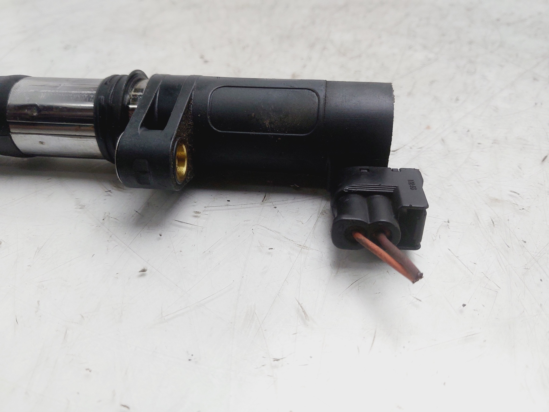 FIAT High Voltage Ignition Coil R0903S00100 25767095