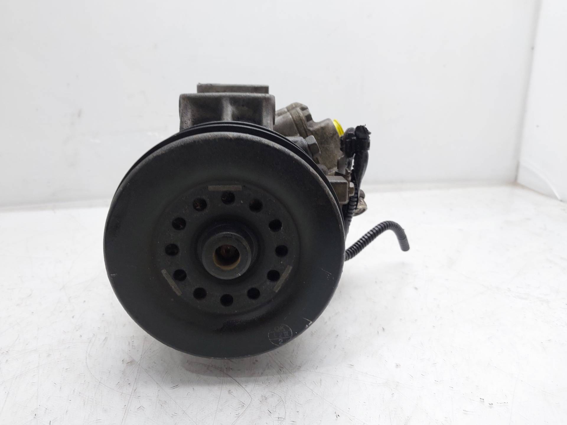 Compresseur clim 1ZR 4472601493 de Toyota Auris (_e15_) 2007-2012 124 CV con 175442 km - pieza usada