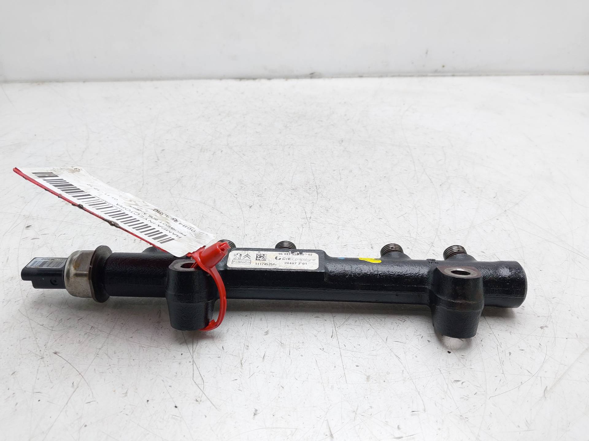 PEUGEOT 508 1 generation (2010-2020) Fuel Rail 9684753080 24149027