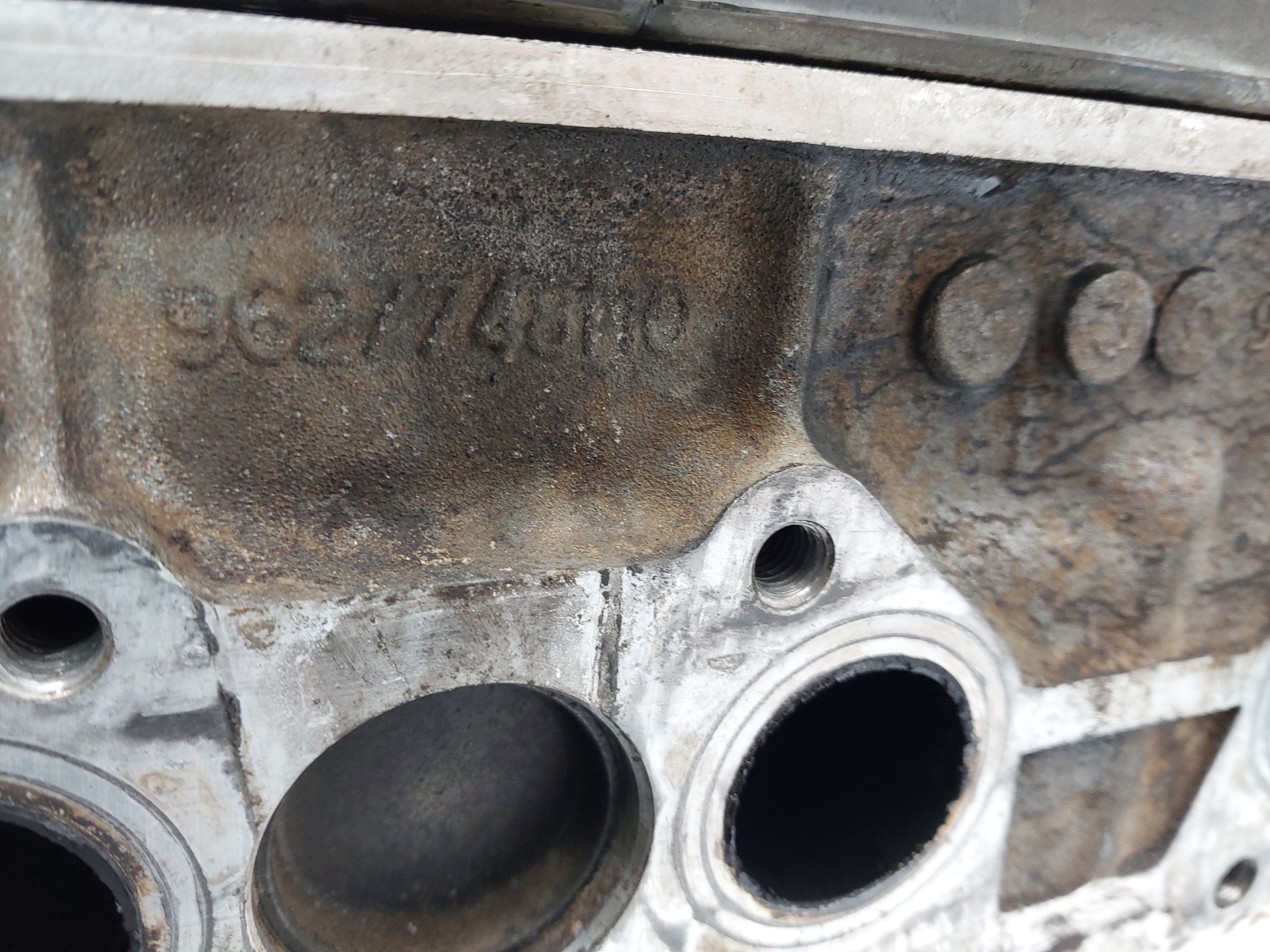 PEUGEOT 206 1 generation (1998-2009) Engine Cylinder Head 9627748110 25224442