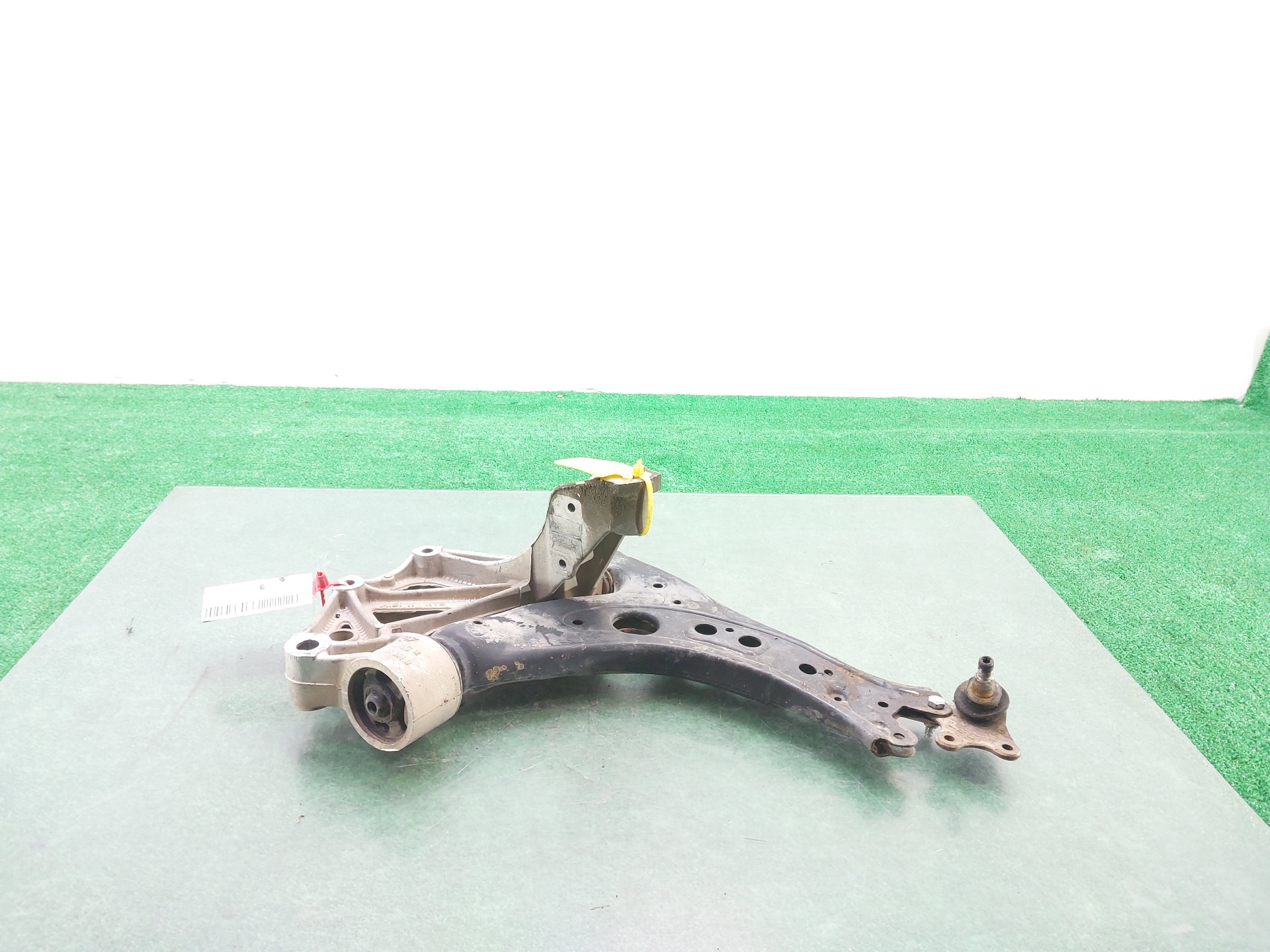 VOLKSWAGEN Polo 4 generation (2001-2009) Front Right Arm 6Q0407151L 23508075