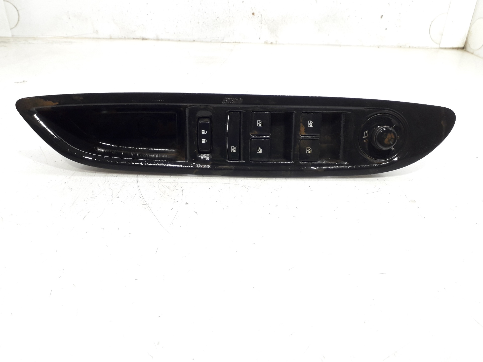 OPEL Mokka 2 generation (2021-2023) Front Left Door Window Switch 95025518600R 24050358