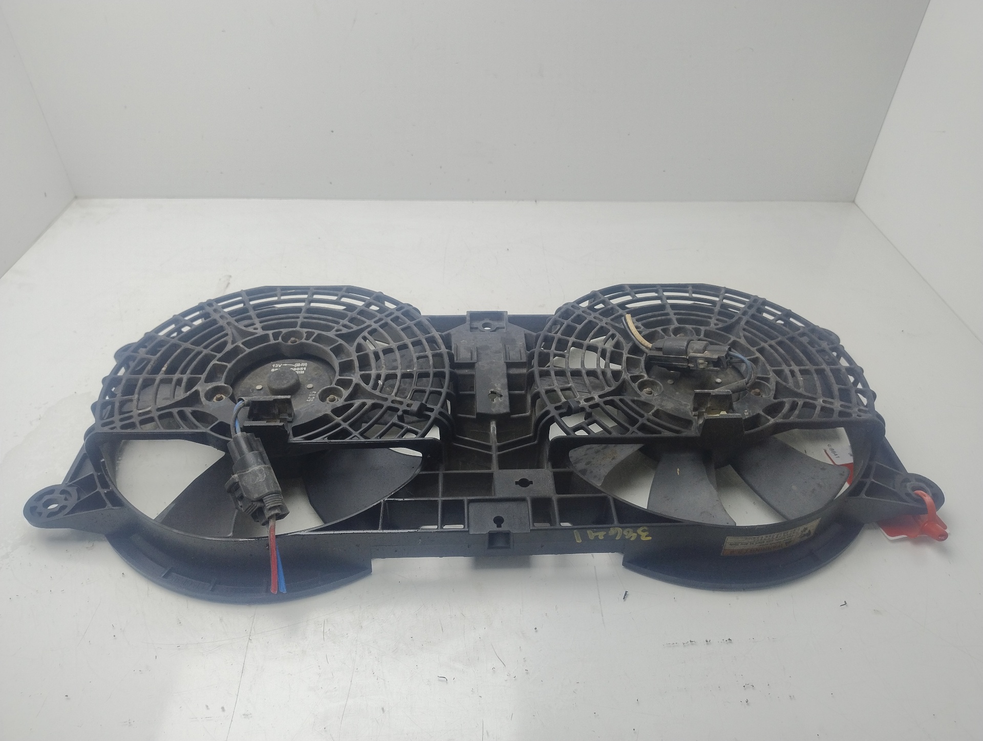 Electroventilador D27DT 8821008051 de Ssangyong Rexton / rexton ii (gab_) 2004-2006 163 CV - pieza usada
