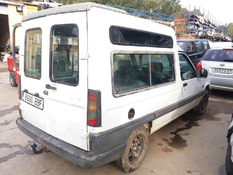 RENAULT Express Priekšējā labā spārna pagrieziena signāls 7700811996 24122758