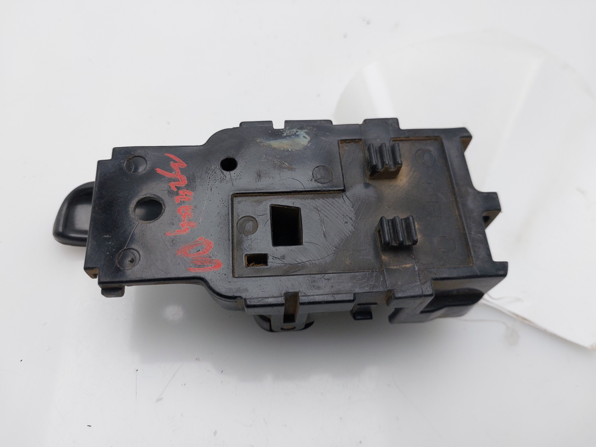 NISSAN Terrano 2 generation (1993-2006) Alte piese interioare 8067090J00 22576149