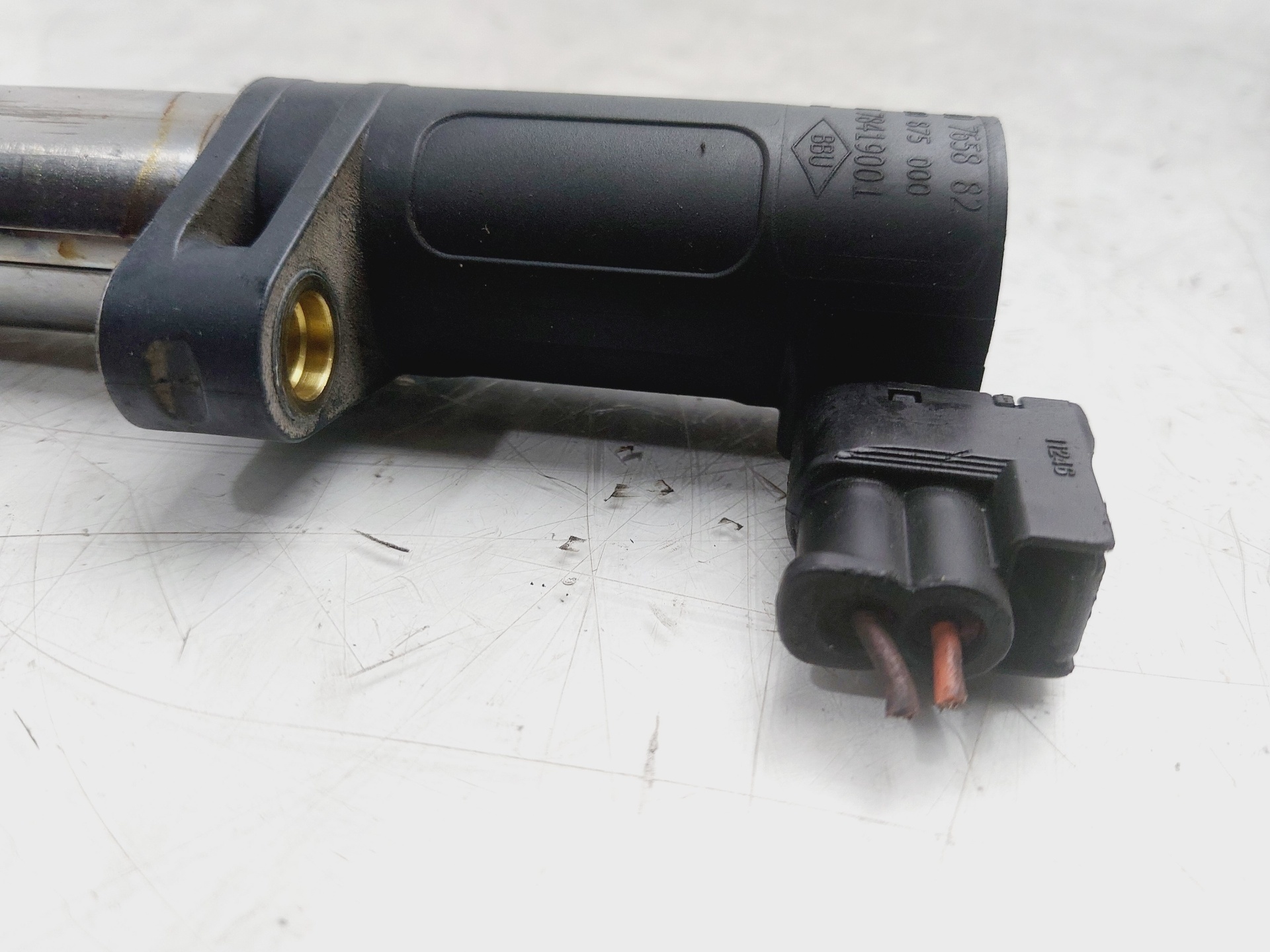 FIAT High Voltage Ignition Coil R0903S00100 25766869