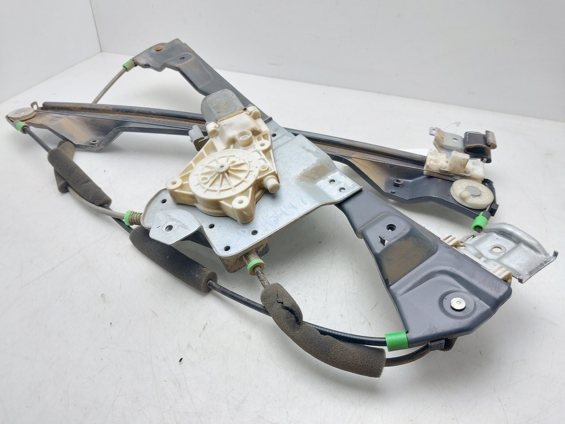 Elevalunas delantero derecho D20DT 7232109004 de Ssangyong Actyon i 2006-0 155 CV