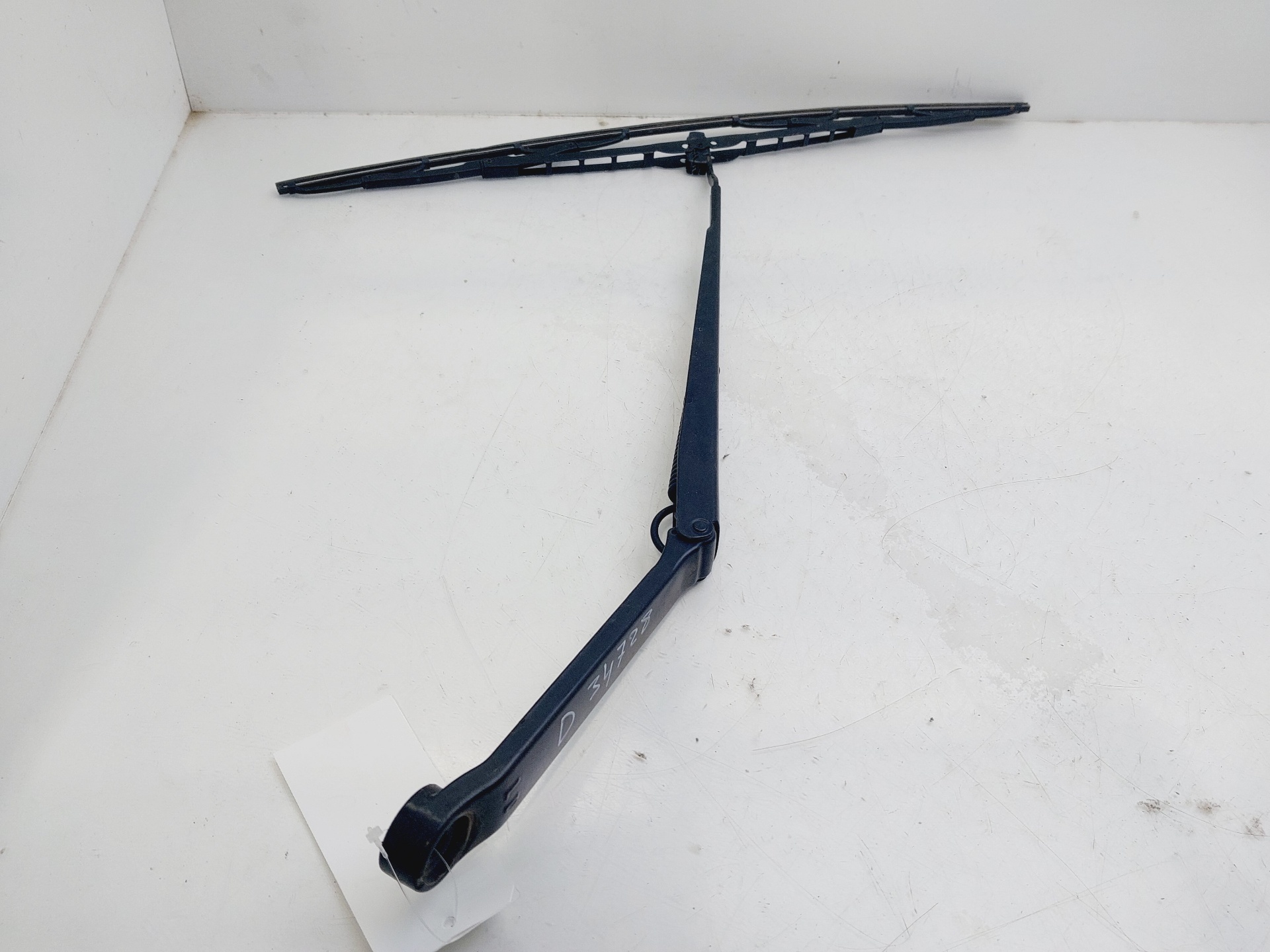 NISSAN X-Trail T30 (2001-2007) Front Wiper Arms 288818H900 25412623