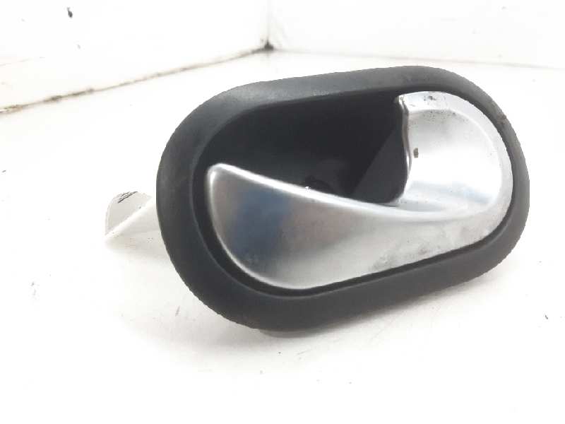 RENAULT Clio 3 generation (2005-2012) Right Rear Internal Opening Handle 310580 22043151