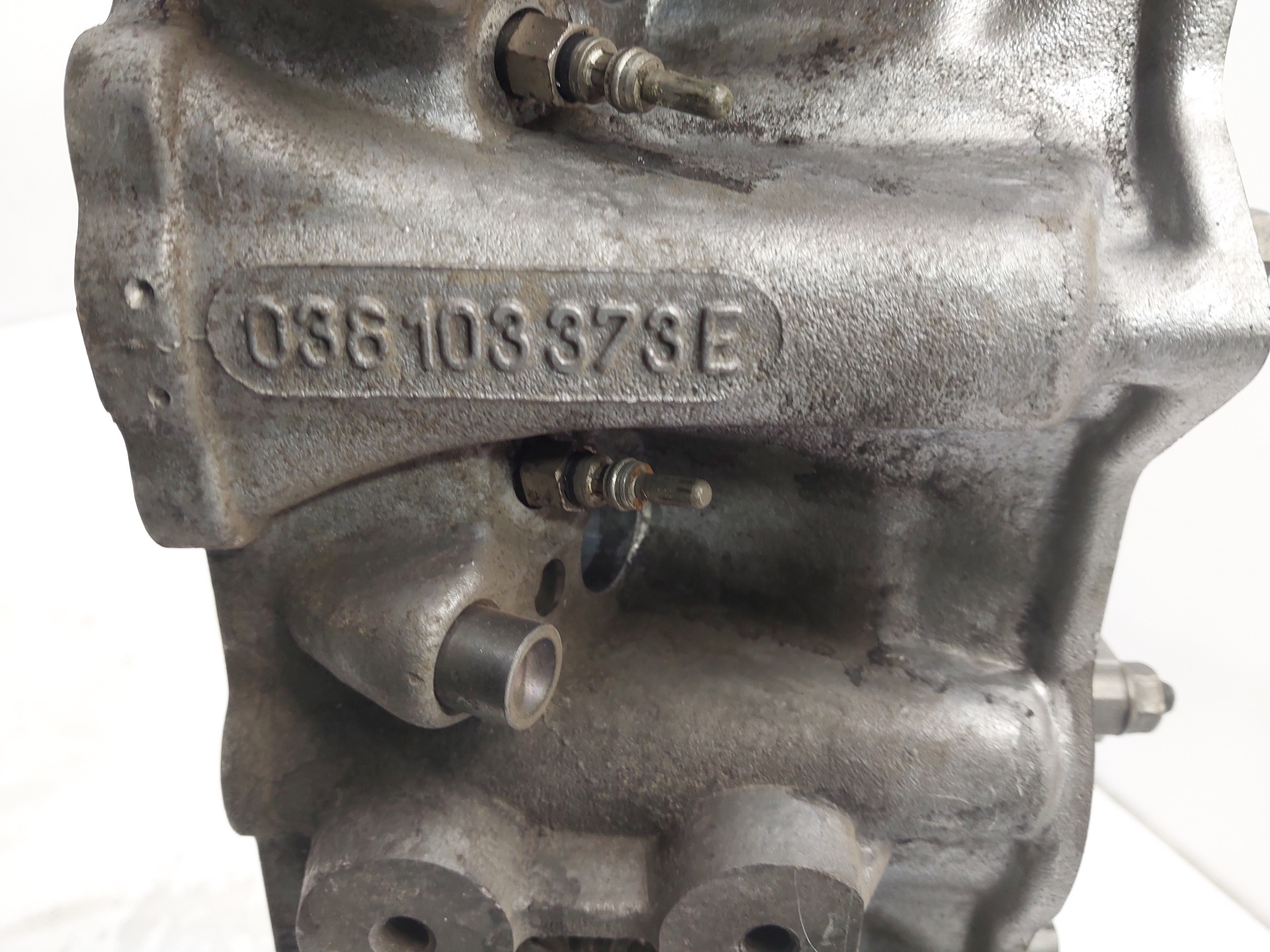 SEAT Ibiza 3 generation (2002-2008) Engine Cylinder Head 038145101B 24118305