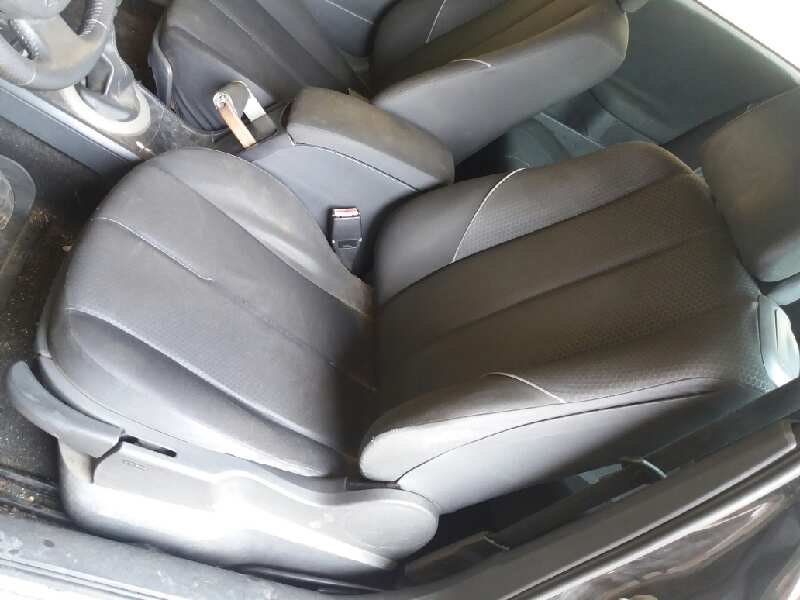 RENAULT Megane 2 generation (2002-2012) Jiná část 1927937 22069716