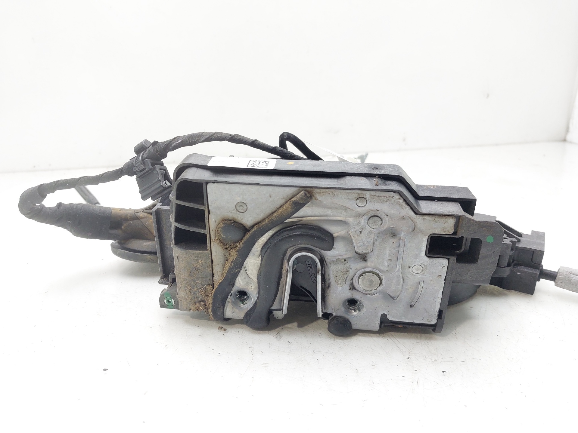 MERCEDES-BENZ C-Class W205/S205/C205 (2014-2023) Front Right Door Lock A0997201800 23720878