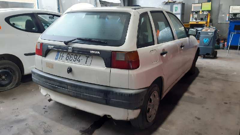 SEAT Cordoba 1 generation (1993-2003) Priekinių kairių durų veidrodis ST0317124 18572605