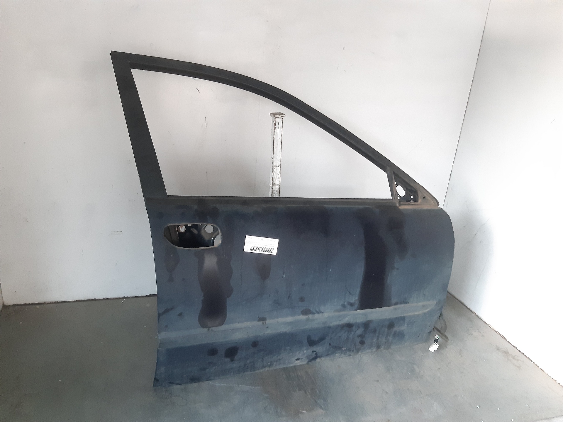 VOLVO S40 1 generation (1996-2004) Front Right Door 30632667 24547253