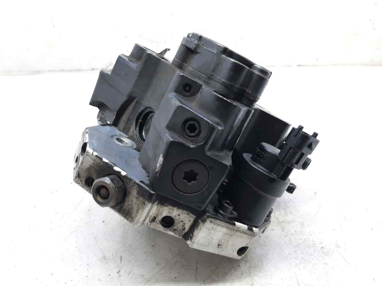 VOLVO S60 1 generation (2000-2009) Pompă de combustibil de înaltă presiune 8689590 18800135