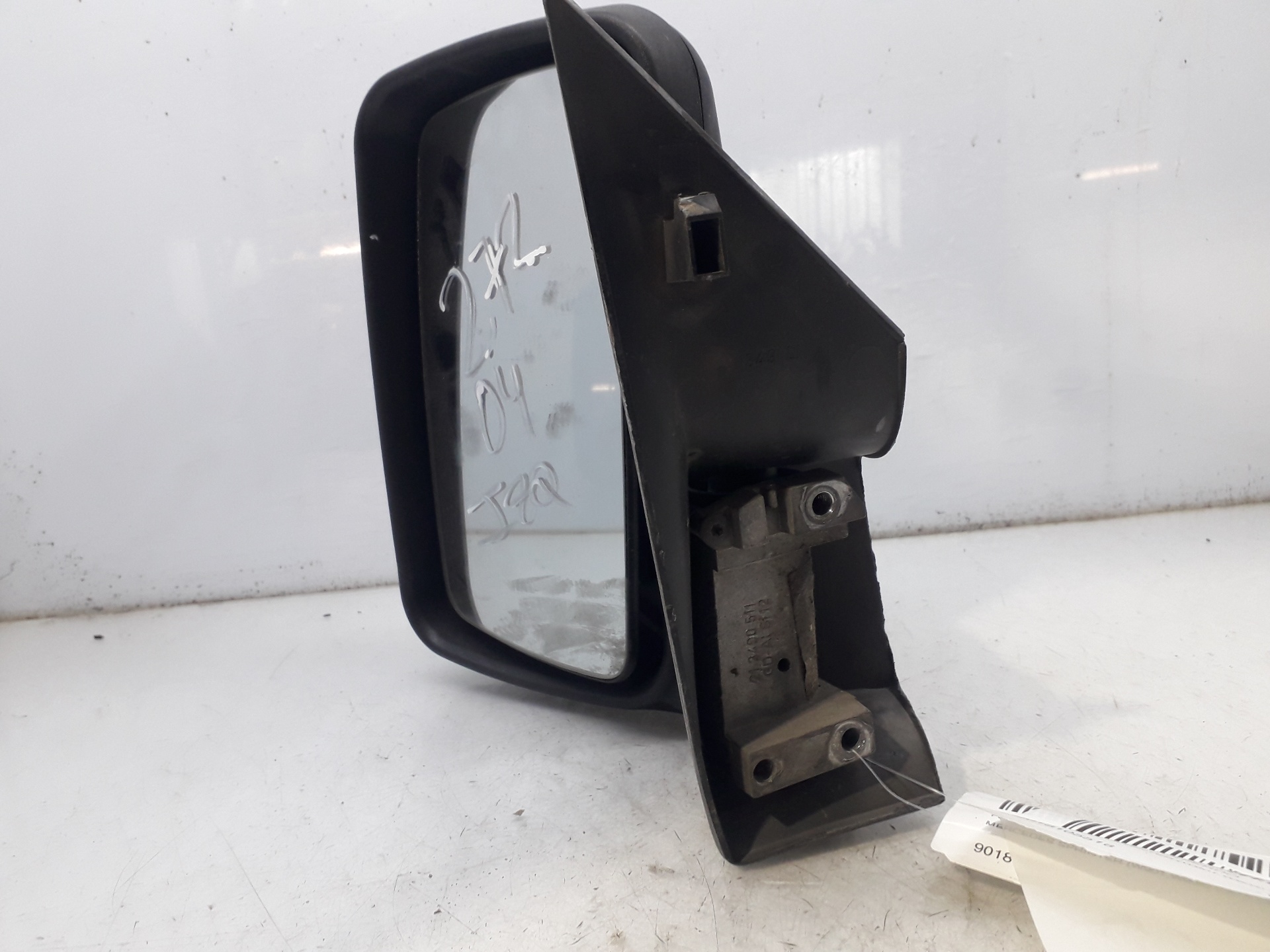 MERCEDES-BENZ Sprinter 2 generation (906) (2006-2018) Left Side Wing Mirror A9018105516 24047984