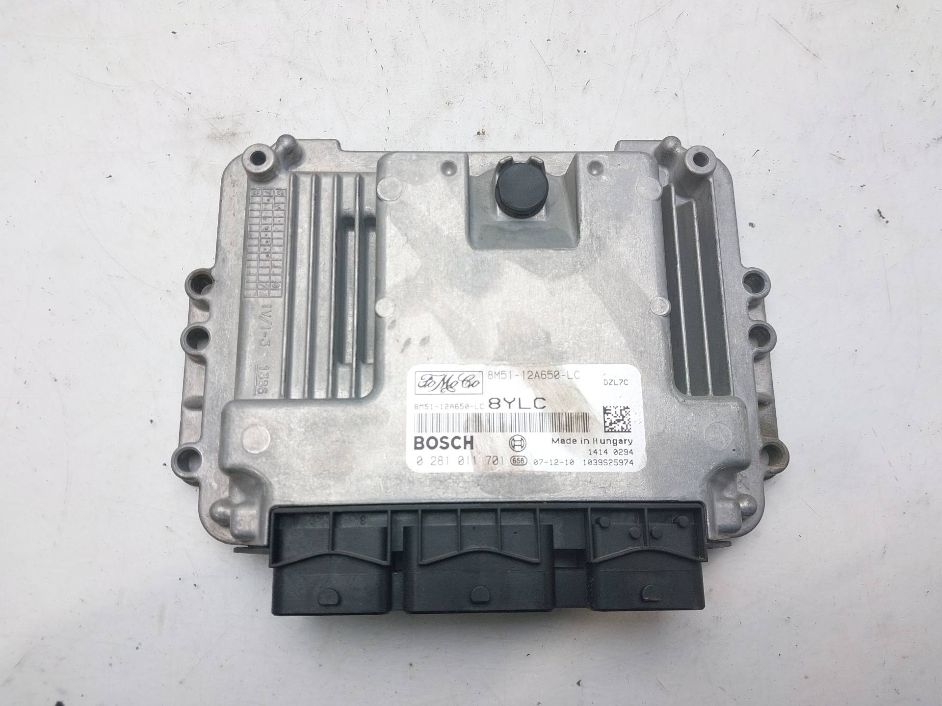 PEUGEOT Focus 2 generation (2004-2011) Moottorin ohjausyksikkö ECU 8M5112A650LC 22490899