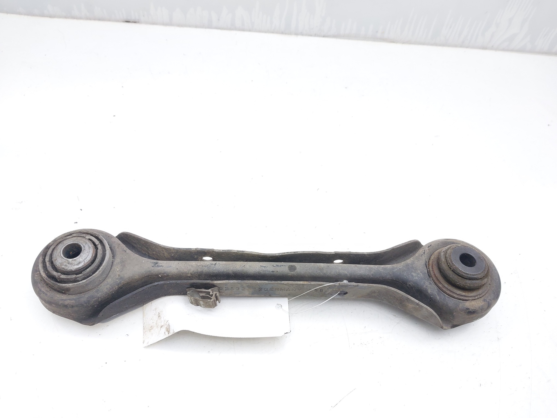 Brazo de la suspensión inferior trasero izquierdo M47N204D4 33326763473 de Bmw 3 (e90) 2007-2010 122 CV