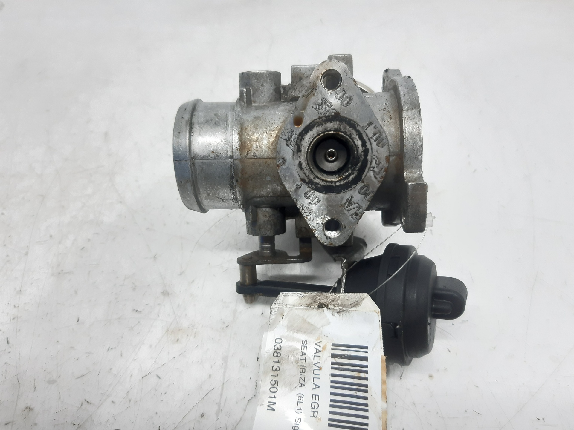 SEAT Cordoba 2 generation (1999-2009) EGR Valve 038131501M 18642154