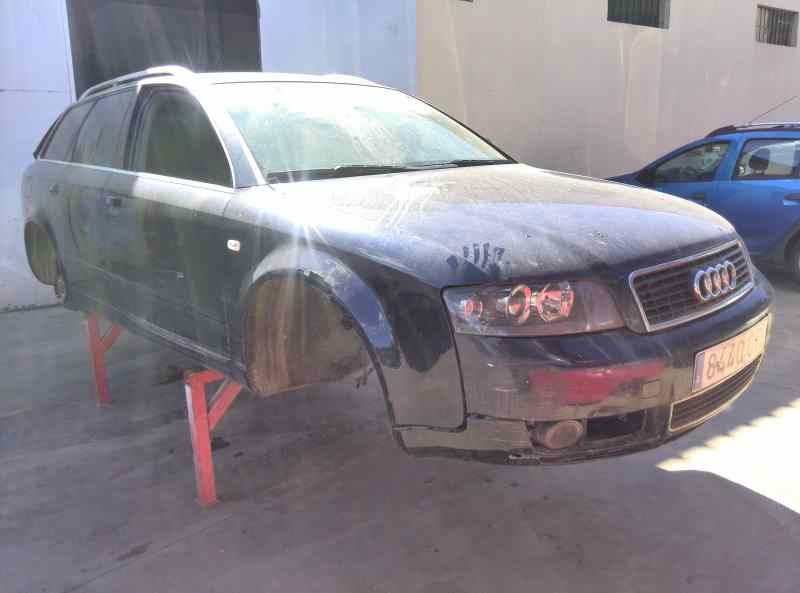 AUDI A4 B6/8E (2000-2005) Priekšējais labais lanžerons 8E0807133 20173067