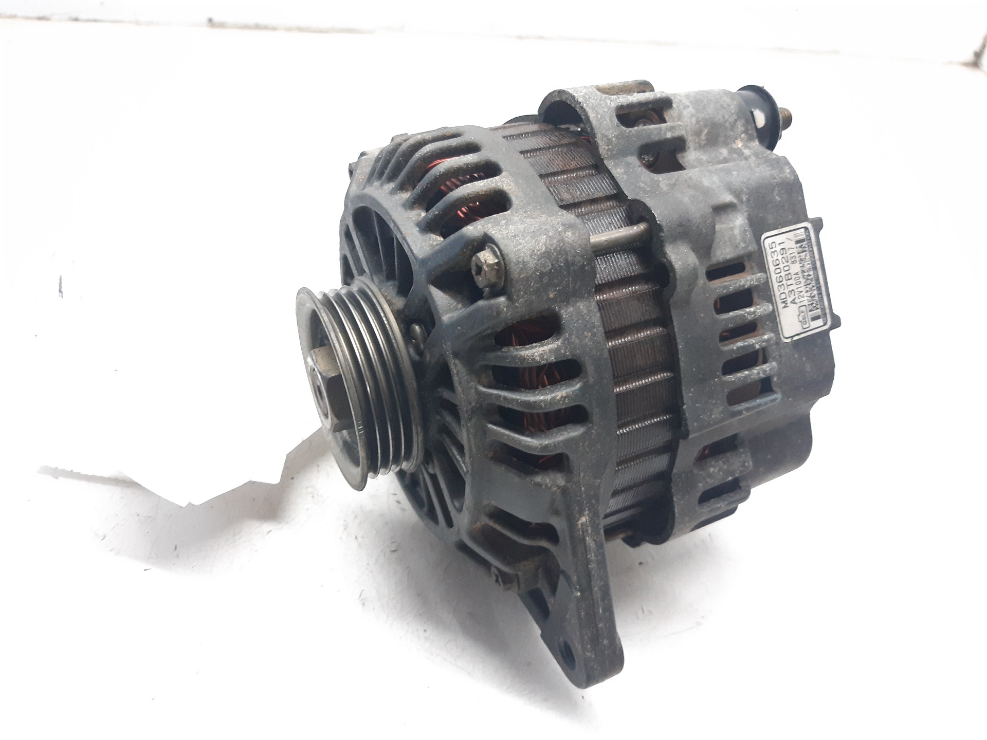 VOLVO S40 1 generation (1996-2004) Alternator MD360635 24030634