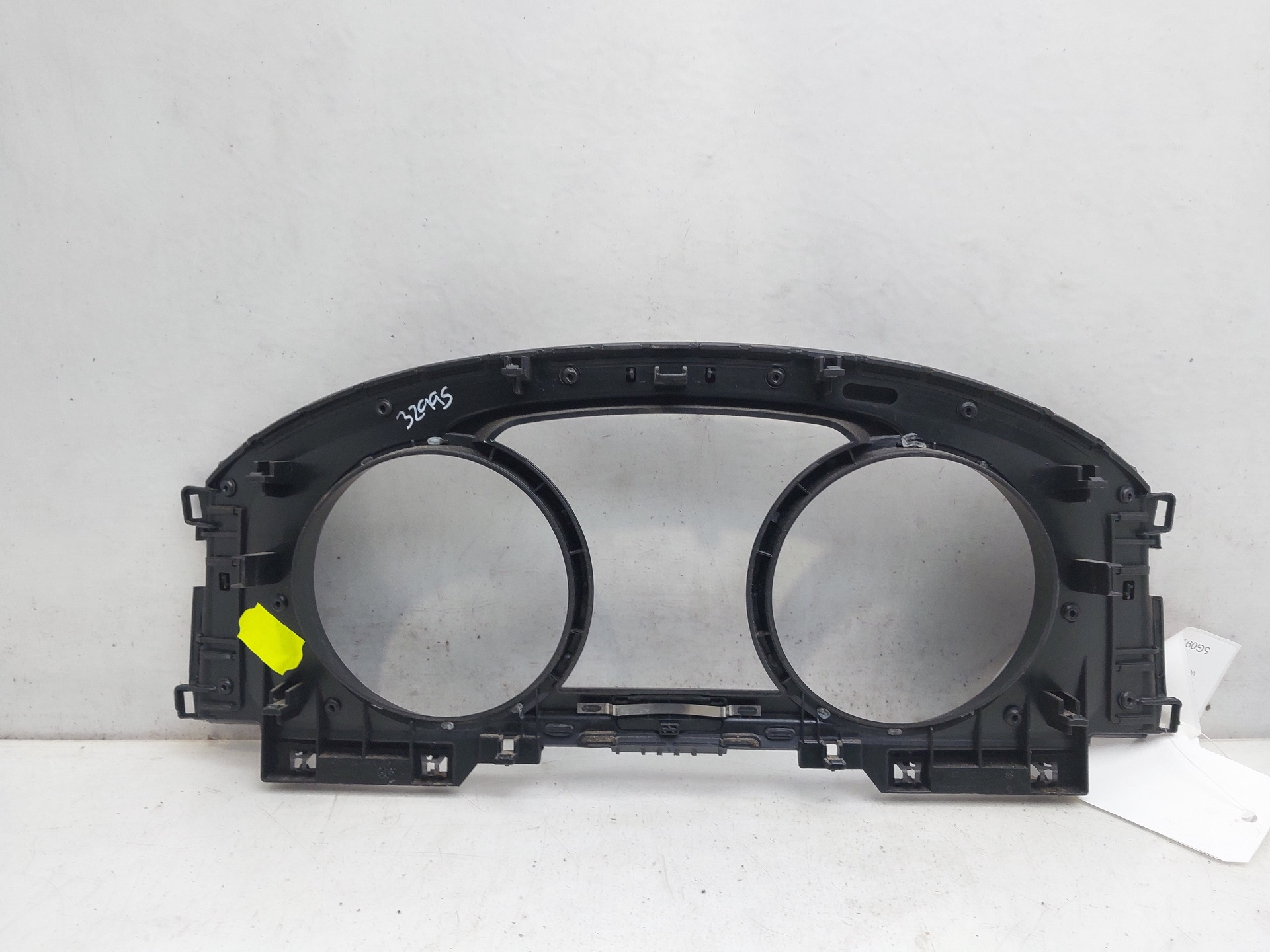 VOLKSWAGEN Golf 7 generation (2012-2024) kita_detale 5G0919069 23056469