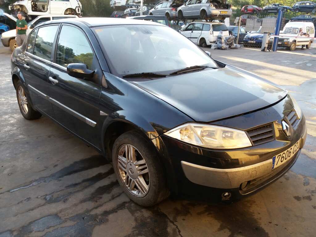 RENAULT Megane 2 generation (2002-2012) Вакуумный насос 8201005297 24904584