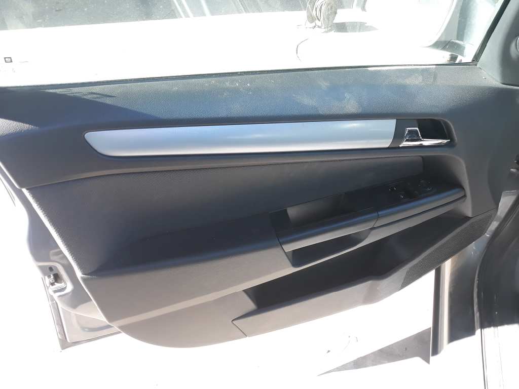 OPEL Astra J (2009-2020) Стеклоподъемник передней левой двери A330013100417LH 18425510