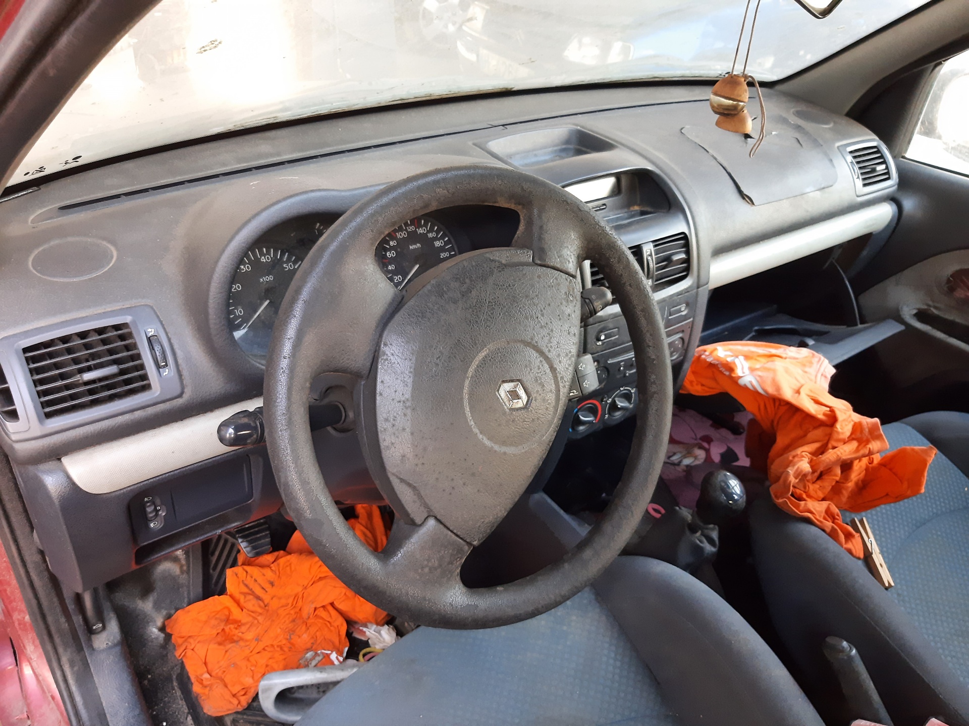 RENAULT Clio 2 generation (1998-2013) Bal első ködlámpa 8200002469 18801793