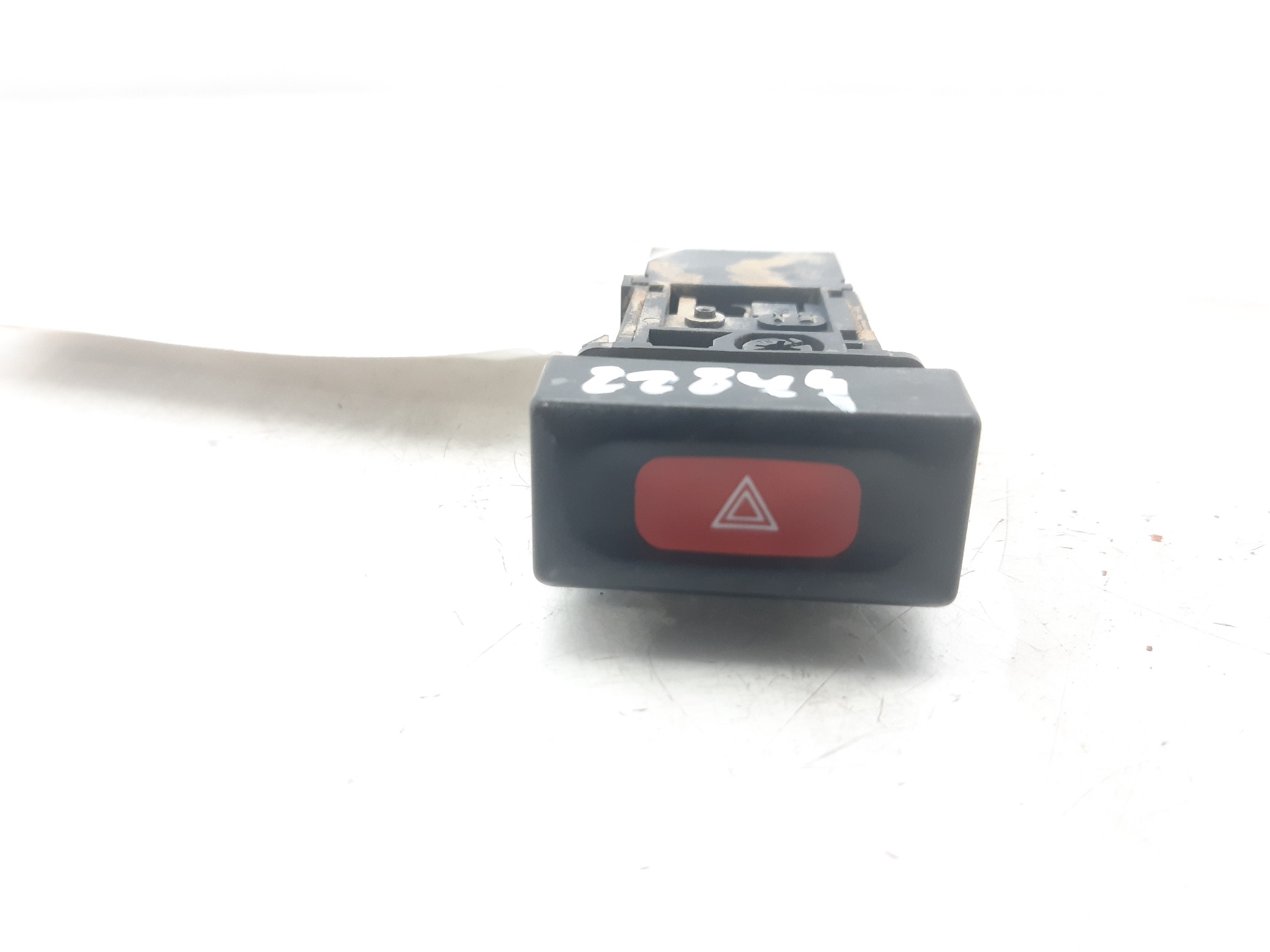 NISSAN Navara D22 (1997-2005) Hazard button 06012 22019073