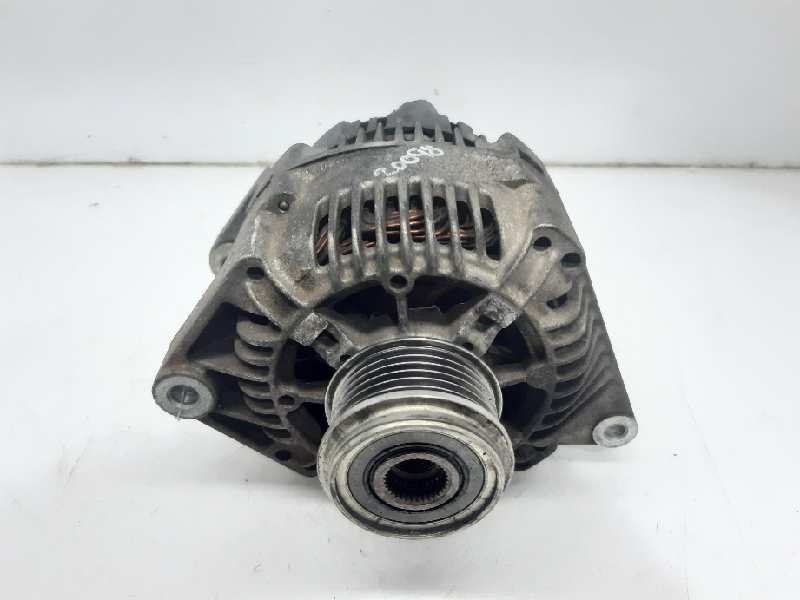 RENAULT Megane 1 generation (1995-2003) Alternator 7700431943 24006053