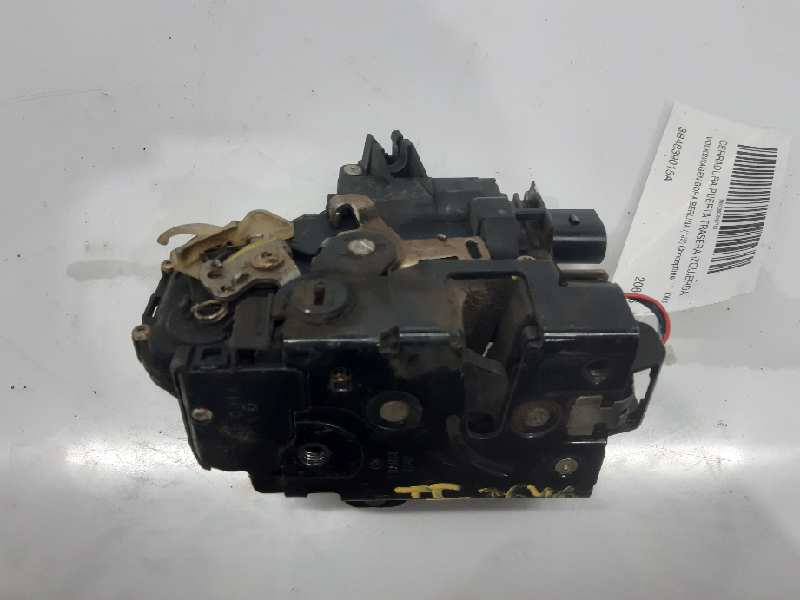 VOLKSWAGEN Bora 1 generation (1998-2005) Rear Left Door Lock 3B4839015A 18529621