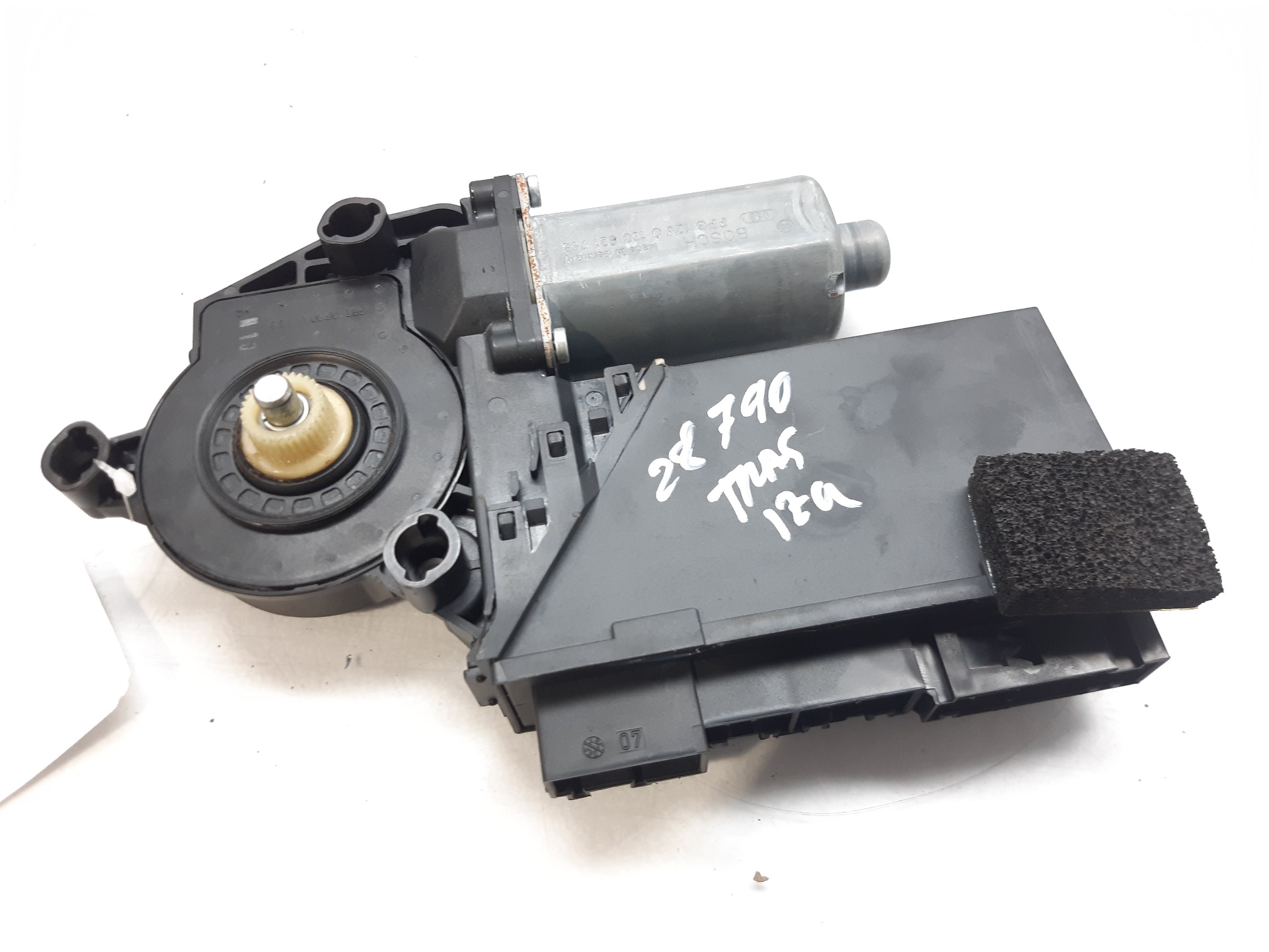 PORSCHE Cayenne 955 (2002-2010) Rear Left Door Window Control Motor 7L0959795A 22325873