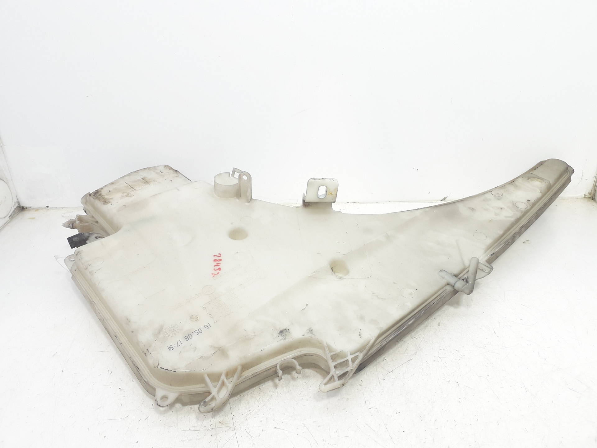 BMW 3 Series E90/E91/E92/E93 (2004-2013) Window Washer Tank 61667238669 22439781